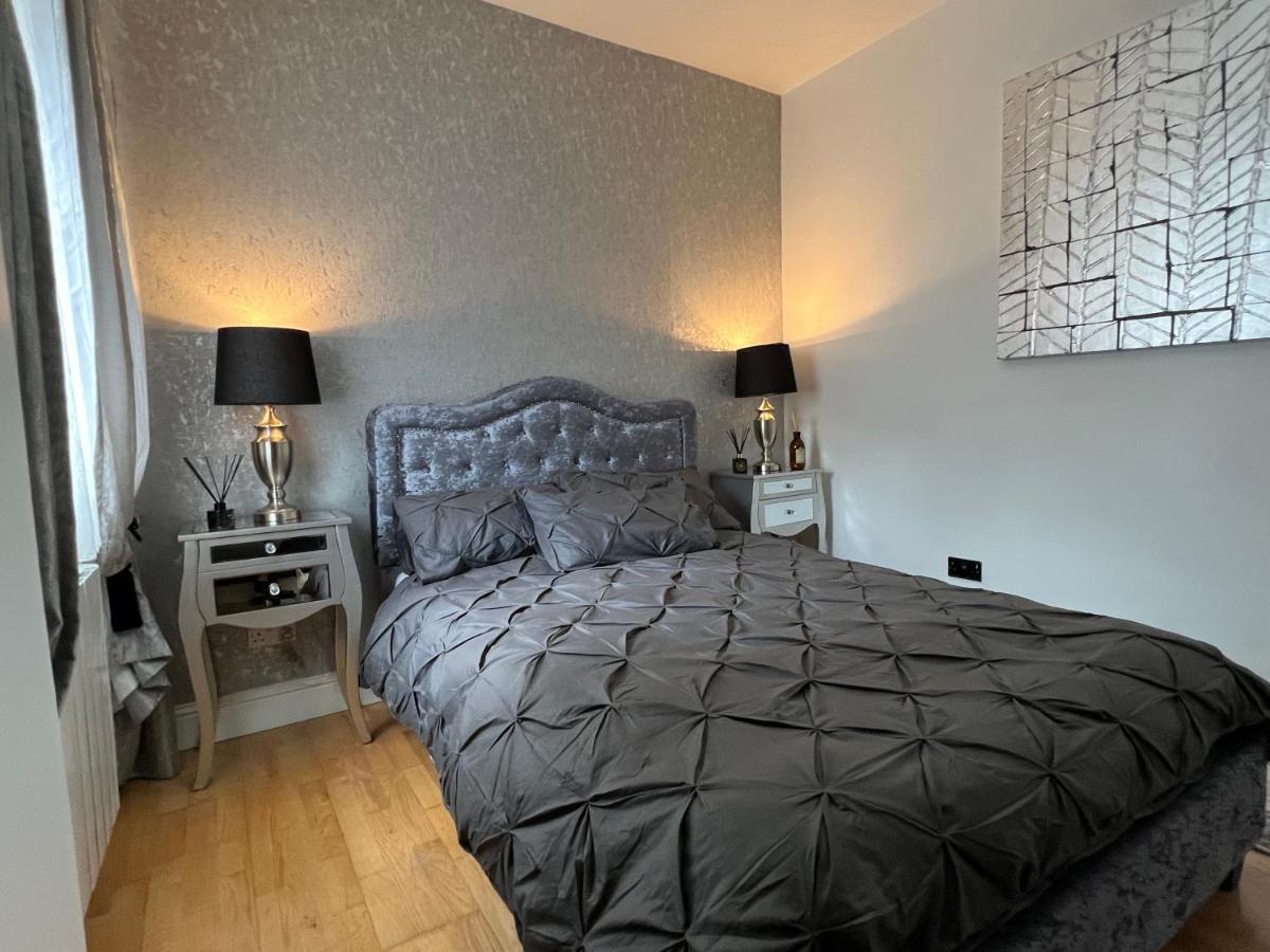 Lovely Apartment In Cork Esterno foto